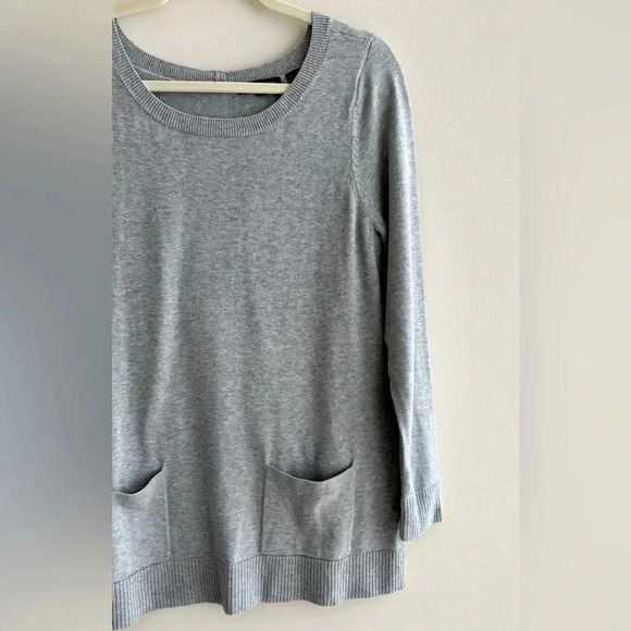 Jeanne Pierre Long Sleeve Button Back Grey Cozy Pullover Sweater, Size Medium - Picture 5 of 16
